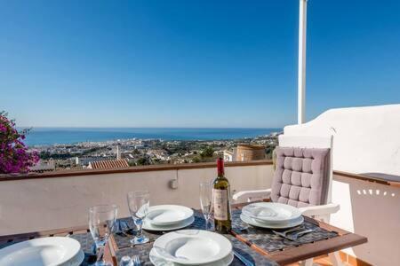 Bonito apartamento con preciosas vistas y piscina Nerja Exterior foto